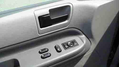 2004 Ford Freestar Handicap Wheelchair Lift Ramp Van VMI Conversion EZ Lock Nice, US $8,700.00, image 7