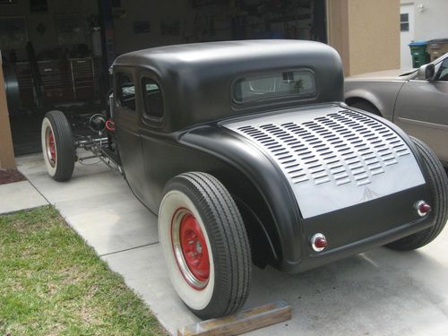 1932 ford 5 window chopped. hemi engine rat rod project gasser 34