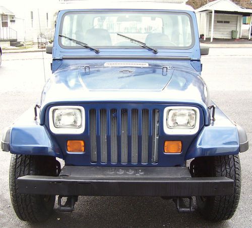 1990 jeep wrangler with hard top automatic