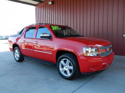 Red ltz 2wd sunroof nav dvd heated and cooled seats rear camera 3.42 rear axle