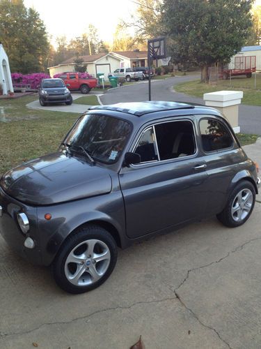 1972 fiat 500. gray exterior. black/white interior. great condition!