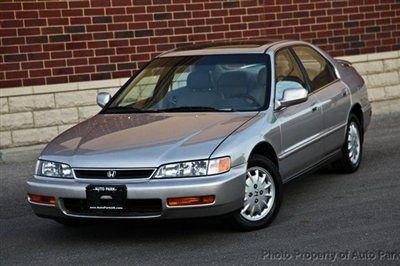 1996 honda accord ex -!- leather -!- moonroof -!- low mileage -!- clean carfax