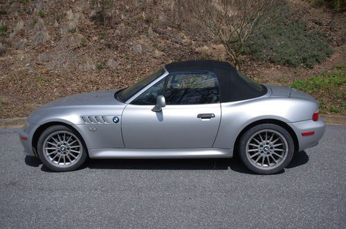 2001 bmw z3 roadster convertible 2-door 3.0l no reserve money goes to sick child