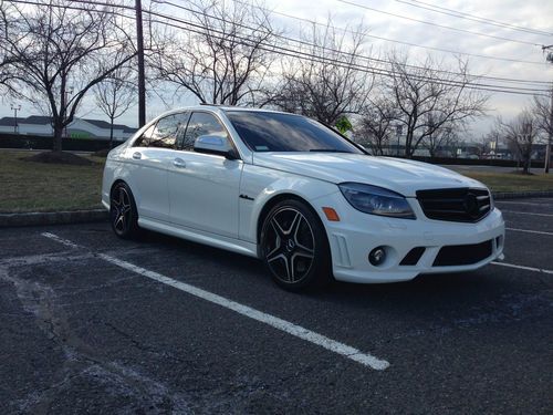 Arctic white with premium amg black leather** very low mileage** 29,870 miles**