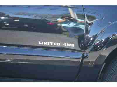 Limited 4X4 V8 SUV 4.7L CD Leather Sunroof Heated Seats Dual Climate Tow Package, image 8