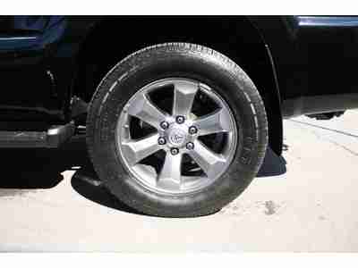 Limited 4X4 V8 SUV 4.7L CD Leather Sunroof Heated Seats Dual Climate Tow Package, image 11