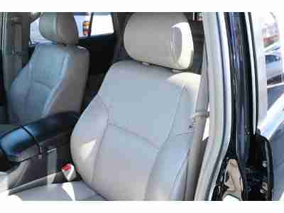 Limited 4X4 V8 SUV 4.7L CD Leather Sunroof Heated Seats Dual Climate Tow Package, image 19