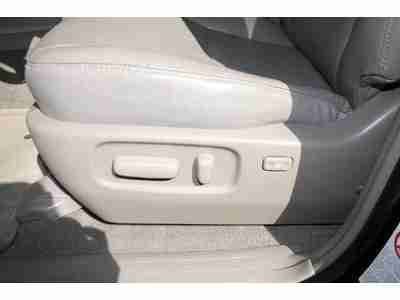 Limited 4X4 V8 SUV 4.7L CD Leather Sunroof Heated Seats Dual Climate Tow Package, image 20