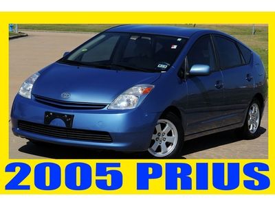 2005 toyota prius hybrid,clean title,serviced,warranty