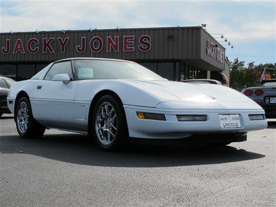 Corvette lt4 6 speed manual 330 horsepower chrome wheels leather great tires