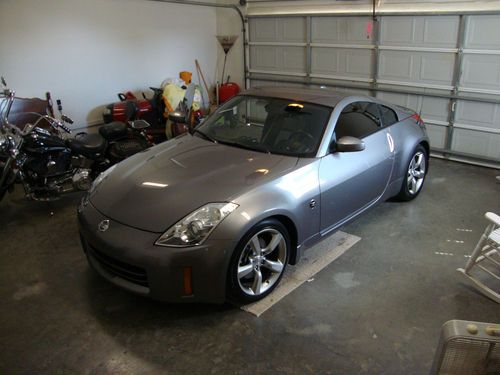 2008 nissan 350z coupe silver super low miles