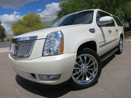 Navi 4 tvs 22inch whls sunroof peal white loaded look wow like 08 09 10 denali