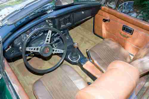 1972 MG MGB British Racing Green with Tan interior, US $10,500.00, image 8