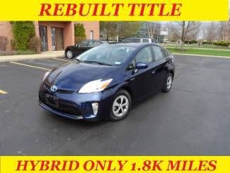 2012 toyota prius 2 with only 1.8k miles 50mpg++