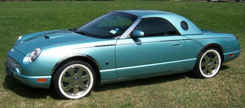 2002 ford thunderbird base convertible 2-door 3.9l