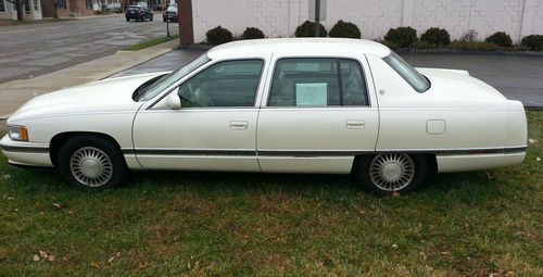 1994 cadillac deville base sedan 4-door 4.9l