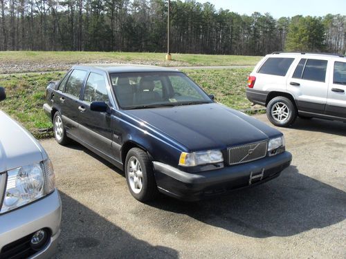 1996 volvo 850 base sedan 4-door 2.4l