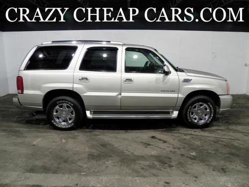 Mint sleek silver caddy escalade!