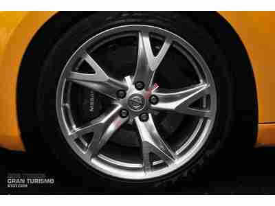 Chicane Yellow, Sport Package, 6-Speed Manual, 19