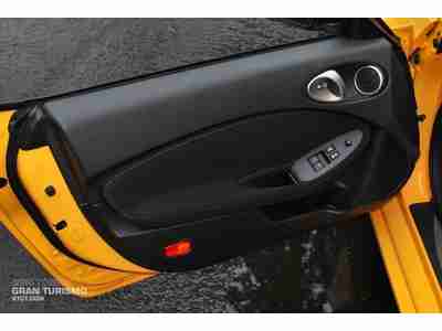 Chicane Yellow, Sport Package, 6-Speed Manual, 19