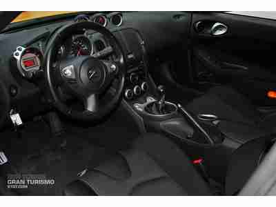 Chicane Yellow, Sport Package, 6-Speed Manual, 19