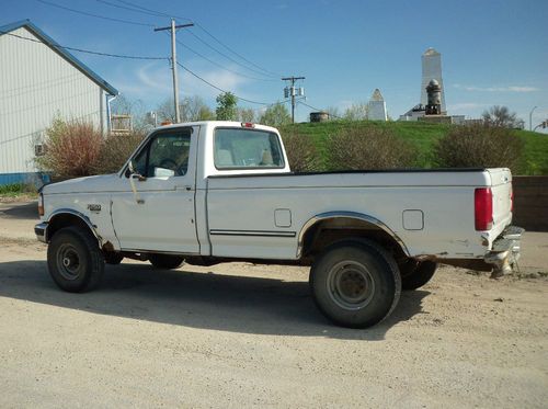 1995 ford f-250 pickup, standard cab, 2 door