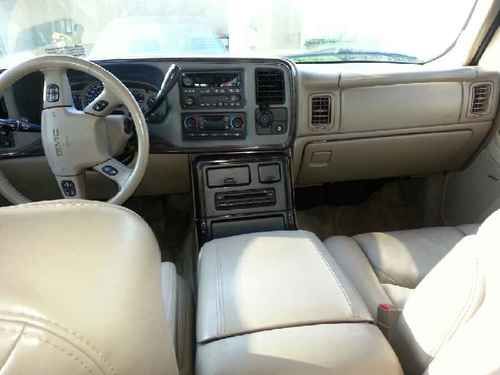 2003 gmc yukon denali sport utility 4-door 6.0l