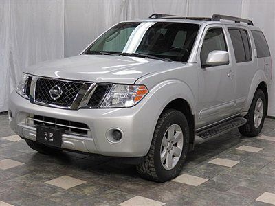 2009 nissan pathfinder se v6 4x4 38k wrnty mroof 3rd row