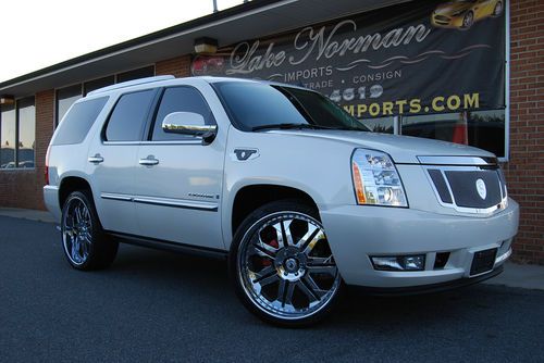 Custom 2007 cadillac escalade base sport utility 4-door 6.2l