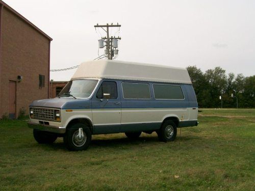 Low miles ford e350 wheelchair van