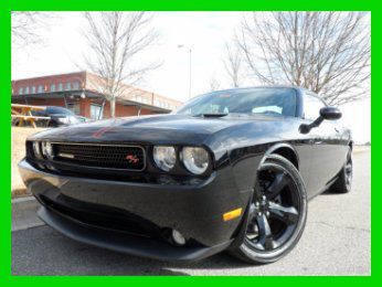 5.7l hemi blacktop leather navigation bluetooth $2500 off msrp!