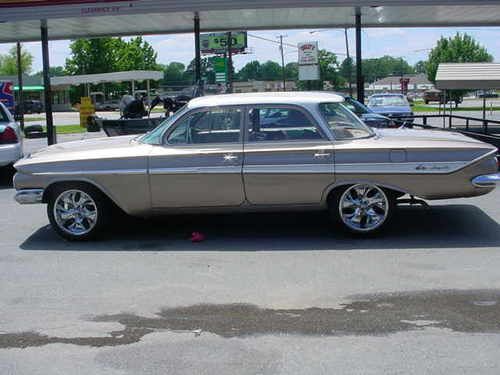 1961 chevrolet impala 4 door sedan