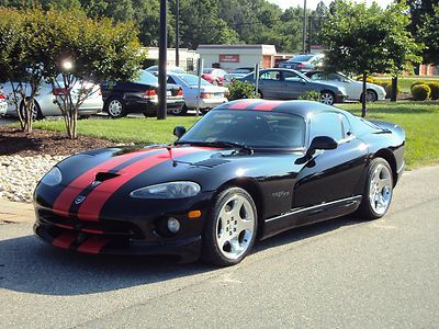 1999 dodge viper gts - v10 450hp - very low miles - looks/runs/drives excellent!