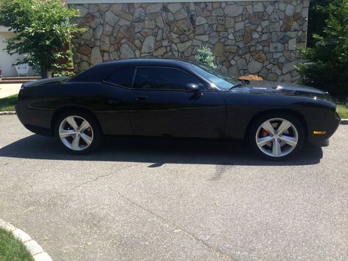 Low Mileage Dodge Challenger, image 2