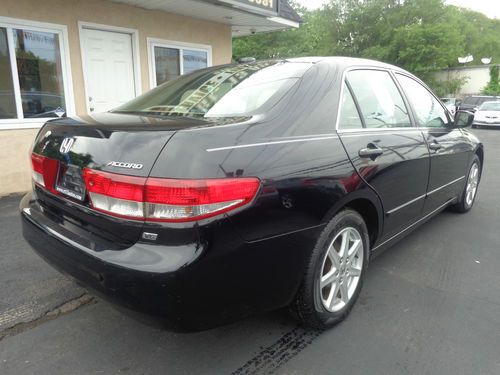 2004 Honda Accord EX Sedan 4-Door 3.0L, image 7