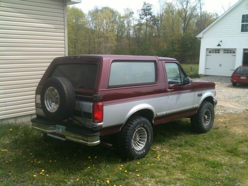 1996 ford bronco xlt lifted rust free florida truck v8 auto a/c nice paint 139k