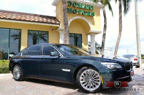 Convenience premium sound keyless 19 wheels camera