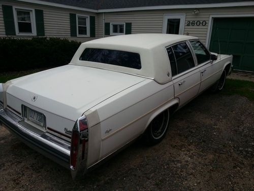 1987  Cadillac  Fleetwood brougham-  white, US $1,800.00, image 2