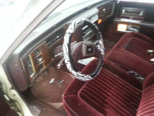 1987  Cadillac  Fleetwood brougham-  white, US $1,800.00, image 8