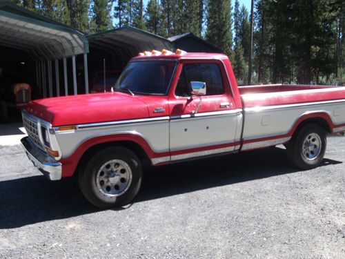 78 ford f 250 lariat 131k.. awesome..460 engine original paint..int....auto .