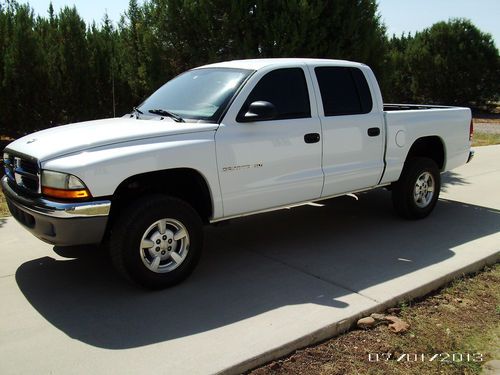 2002 white dodge dakota quad cab 4x4 - 4 door pick-up truck pu pickup crew extra