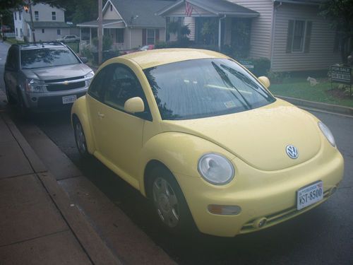 1998 volkswagen beetle base hatchback 2-door 2.0l