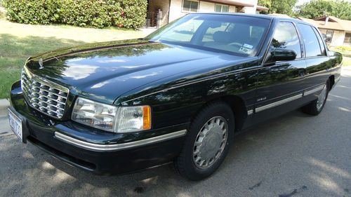 1999 cadillac deville base sedan 4-door 4.6l