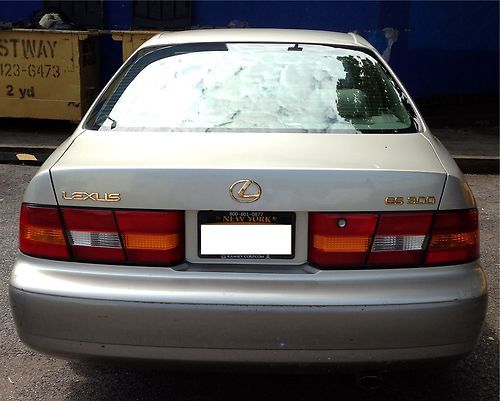 1999 lexus es300 base sedan 4-door 3.0l