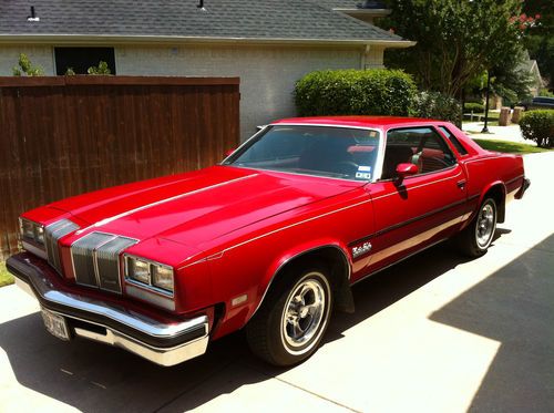 1976 oldsmobile cutlass salon base coupe 2-door