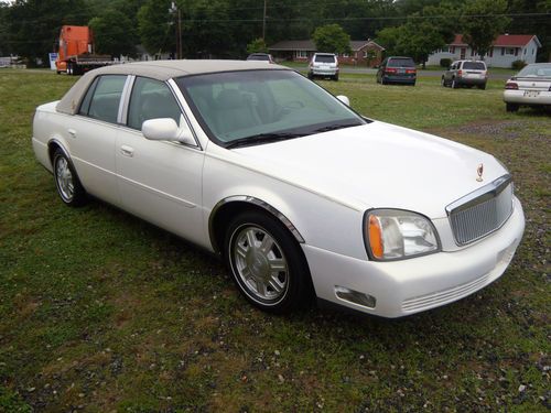 2004 cadillac deville base sedan 4-door 4.6l