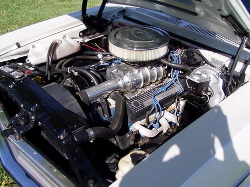 Semi Pro Street--Unique Metallic White Paint,Narrowed rear end., image 4