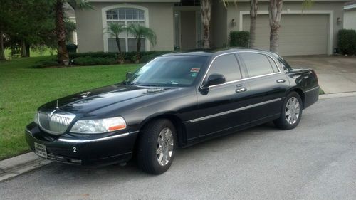 2003 lincoln town car cartier sedan 4-door 4.6l