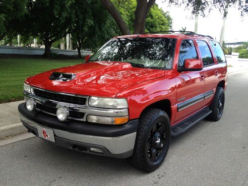 2001 chevrolet tahoe lt sport utility 4-door 5.3l great shape ! upgrade rims !