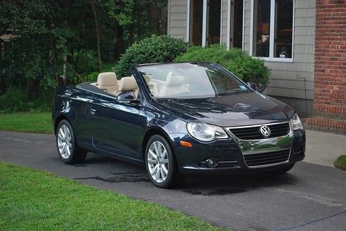 Gorgeous 2007 vw eos hardtop convertable,loaded w touch screen indash navigation